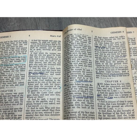 The Holy Bible in Giant Print King James Version Book Hardcover - Picture 4 of 10